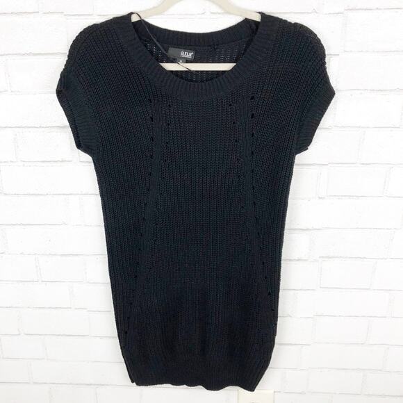 A.N.A. Black Short Sleeve Scoop Neck Chunky Knit Sweater Top Pullover Size XS - Picture 1 of 6